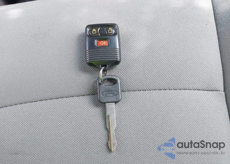 2013 Ford E-250 Commercial z USA, uszkodzony, nr VIN 1FTNE2EWXDDA80602